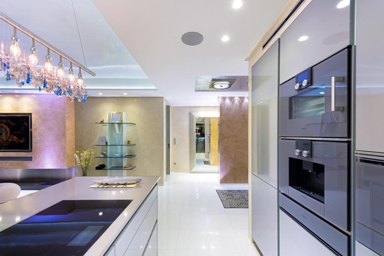 Bahia Beach Apartments Estepona Kültér fotó