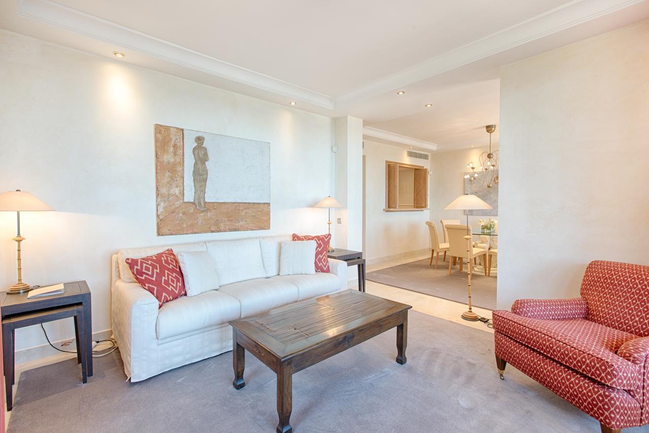 Bahia Beach Apartments Estepona Kültér fotó